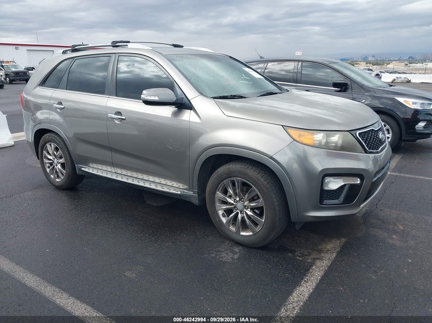 2013 KIA SORENTO SX | 5XYKW4A21DG419828 | UPCARS