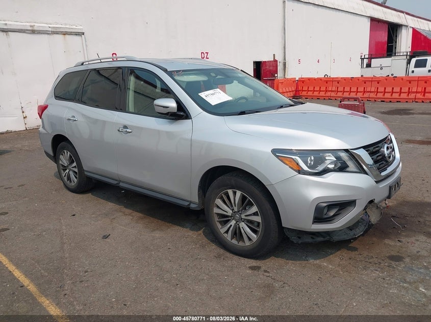 2018 NISSAN PATHFINDER SV | 5N1DR2MM2JC643655 | UPCARS