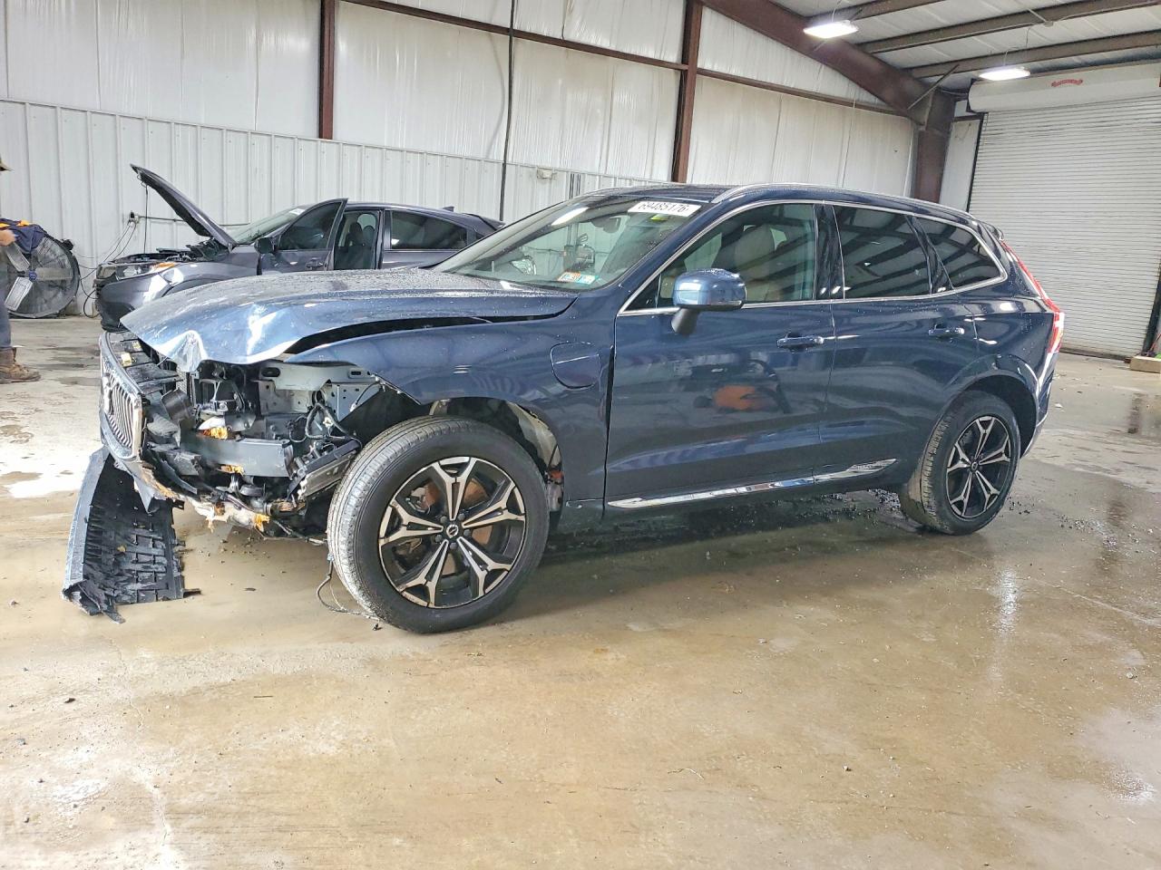 2022 VOLVO XC60 T8 RECHARGE INSCRIPTION EXPRESS | YV4BR0DZ2N1992129 | UPCARS