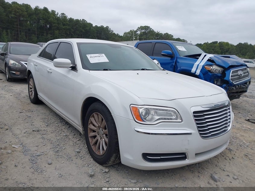 2014 CHRYSLER 300 | 2C3CCAAG2EH202979 | UPCARS
