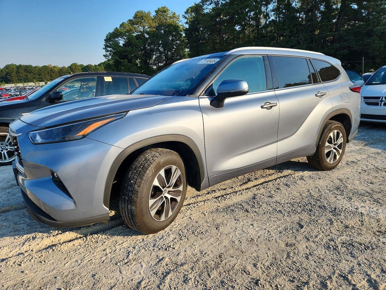 2022 TOYOTA HIGHLANDER XLE | 5TDGZRAH2NS114681 | UPCARS