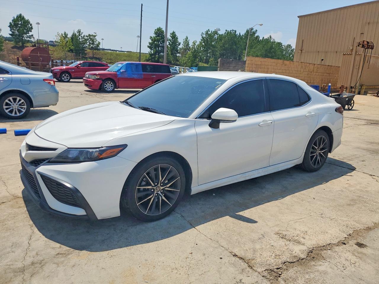 2024 TOYOTA CAMRY SE | 4T1G11AK9RU910409 | UPCARS