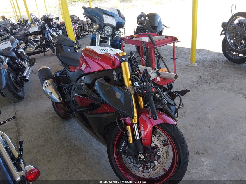 2025 SUZUKI GSX-R1000 R | JS1DM11M6S7100024 | UPCARS