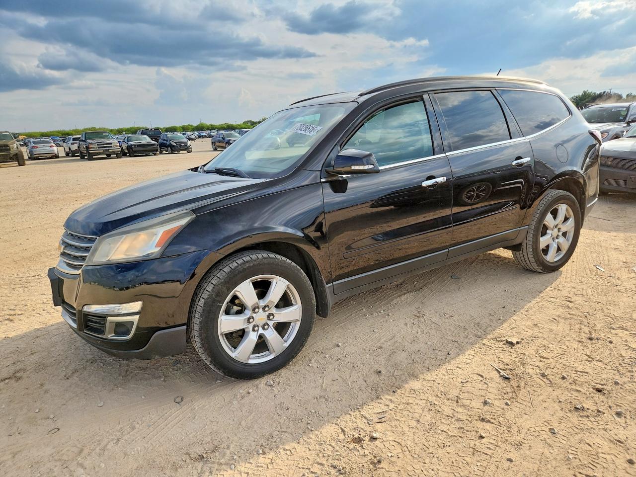 2017 CHEVROLET TRAVERSE LT | 1GNKRGKD6HJ133317 | UPCARS