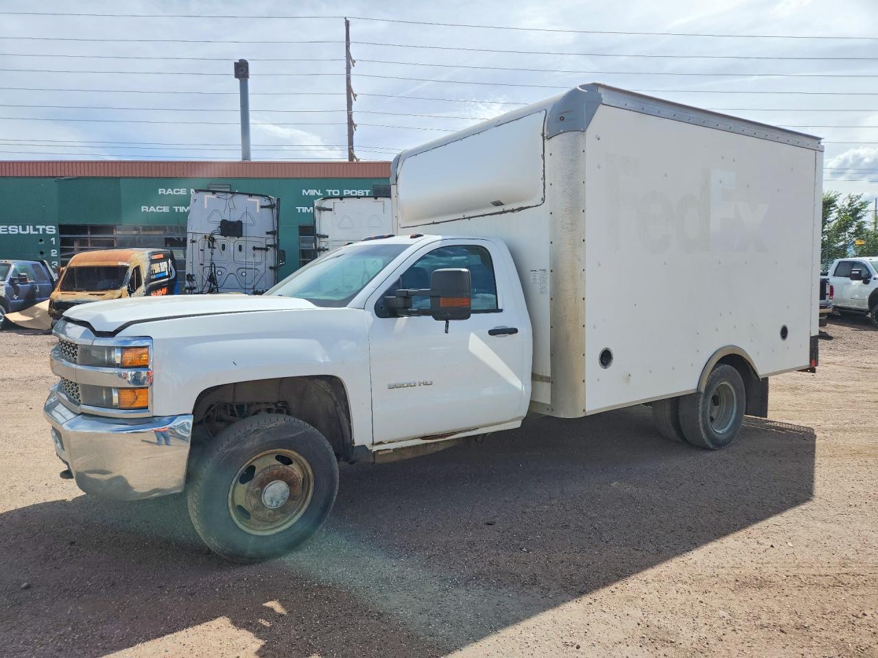 2019 CHEVROLET SILVERADO BOX TRUCK | 1GB3KVCG9KF127377 | UPCARS