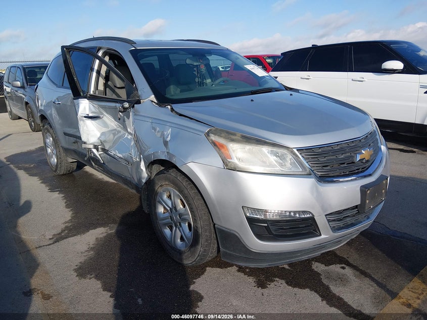 2017 CHEVROLET TRAVERSE LS | 1GNKRFEDXHJ350844 | UPCARS