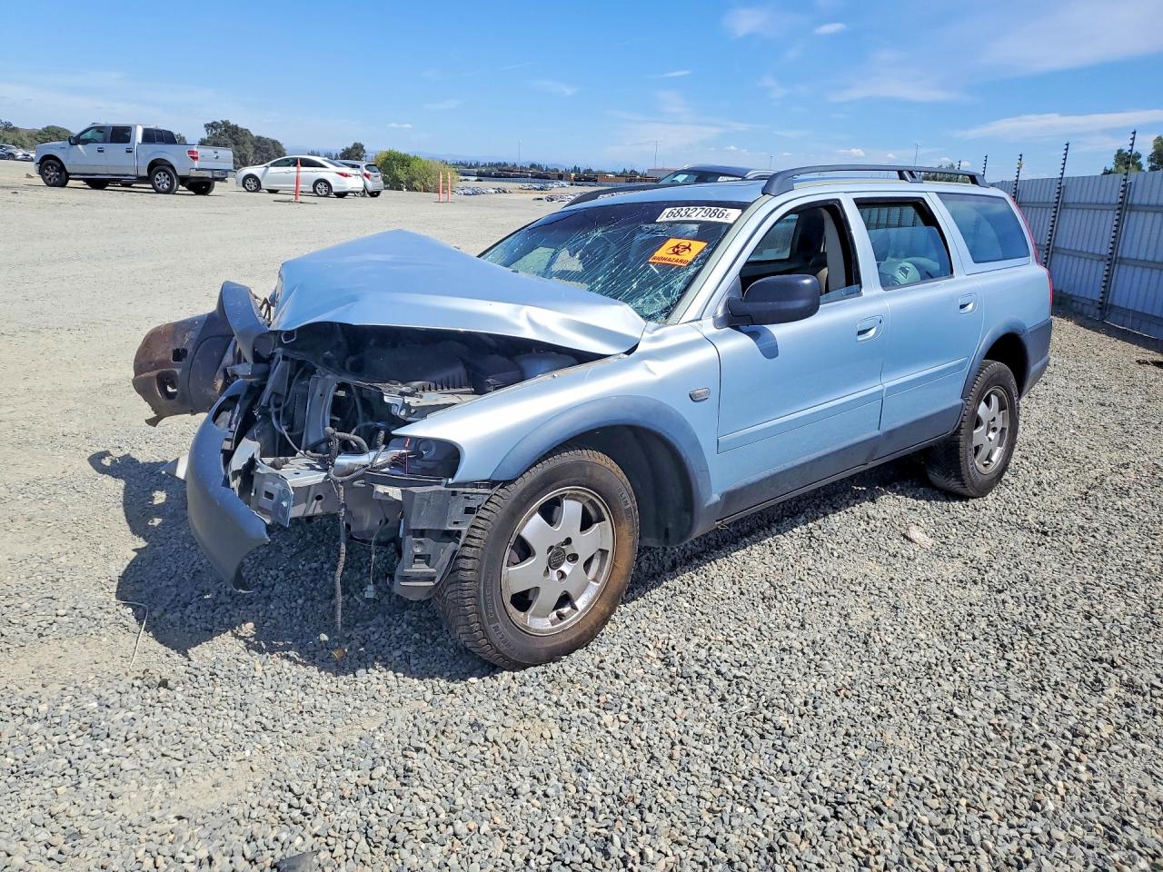 2001 VOLVO V70 XC | YV1SZ58D511021449 | UPCARS