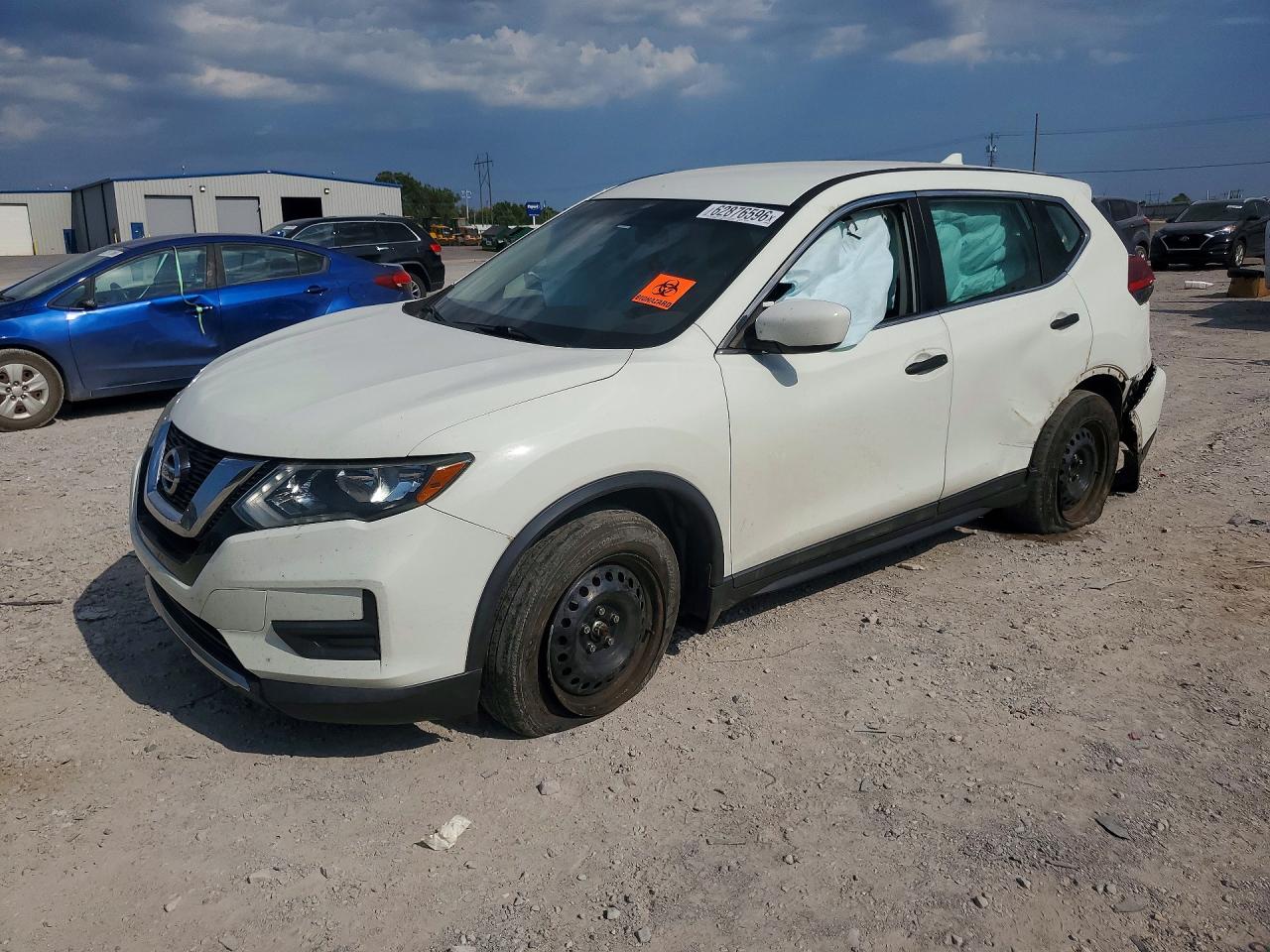 2017 NISSAN ROGUE S | 5N1AT2MT8HC794165 | UPCARS