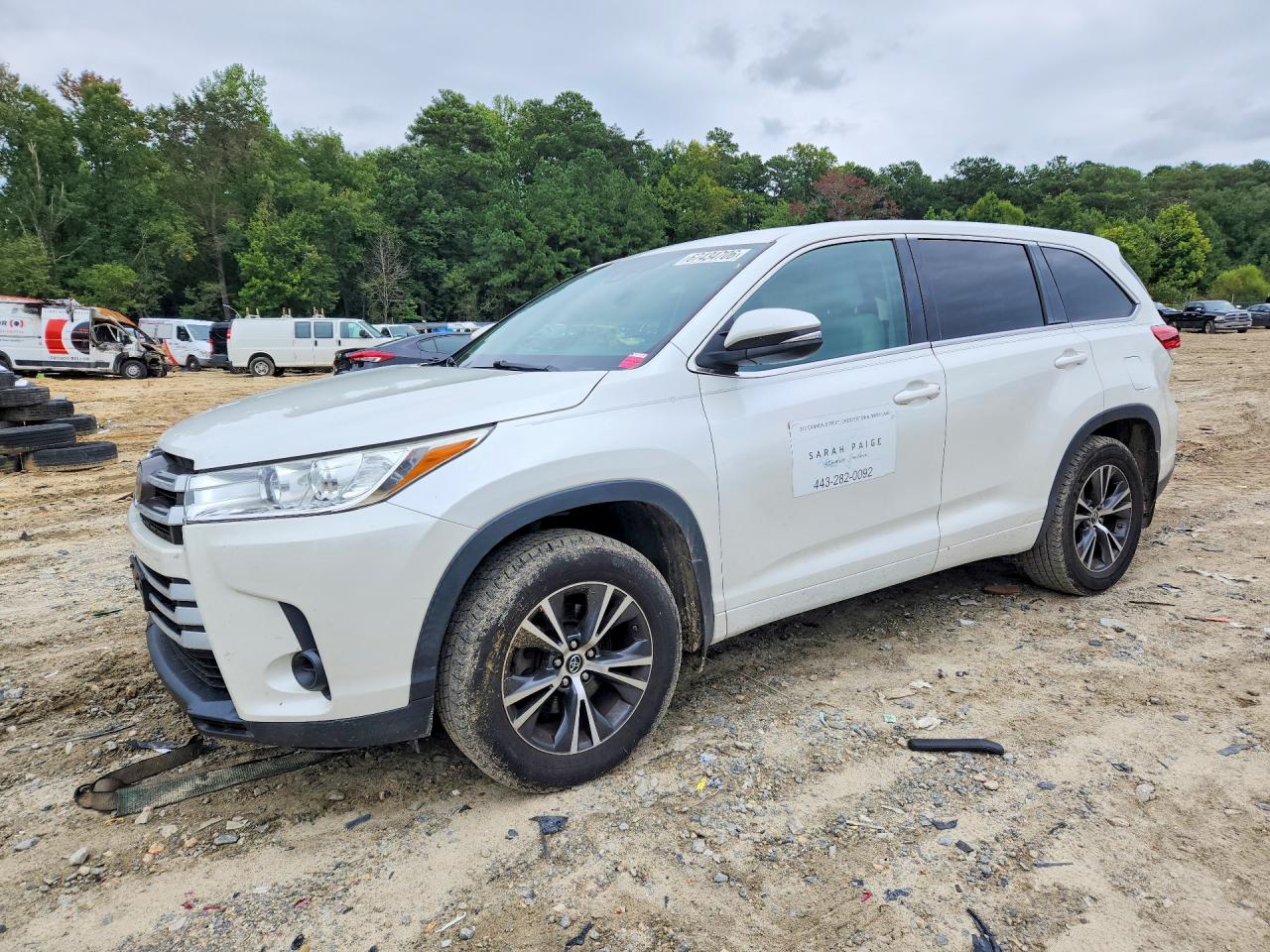 2017 TOYOTA HIGHLANDER LE | 5TDBZRFH0HS358952 | UPCARS