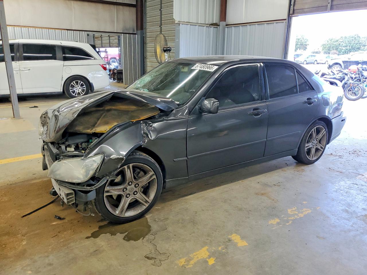 2001 LEXUS IS 300 | JTHBD182X10017297 | UPCARS