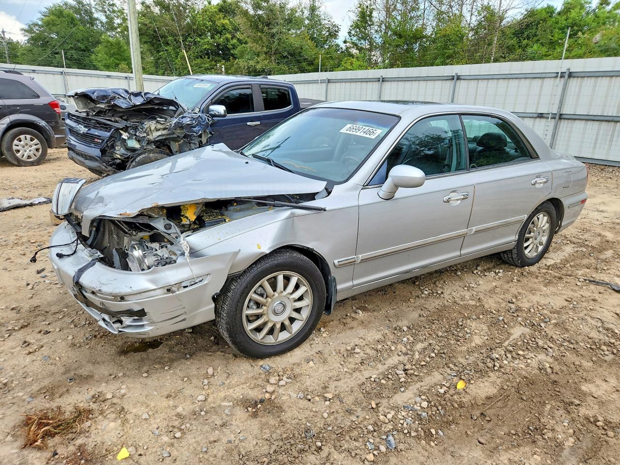 2004 HYUNDAI GRANDEUR 350 | KMHFU45E14A368628 | UPCARS