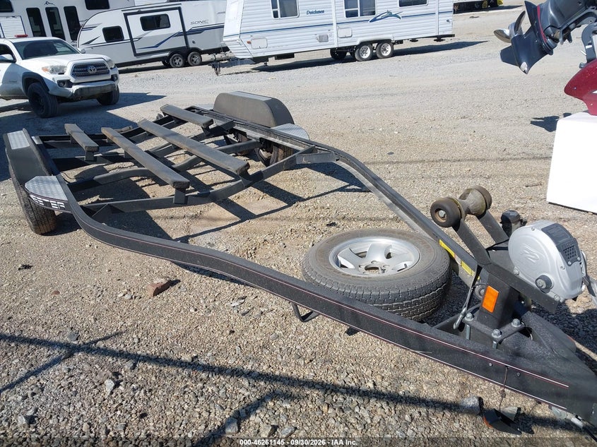 2013 CUSTOM TRAILER INC OTHER | 1L8FAEMH5DA012678 | UPCARS