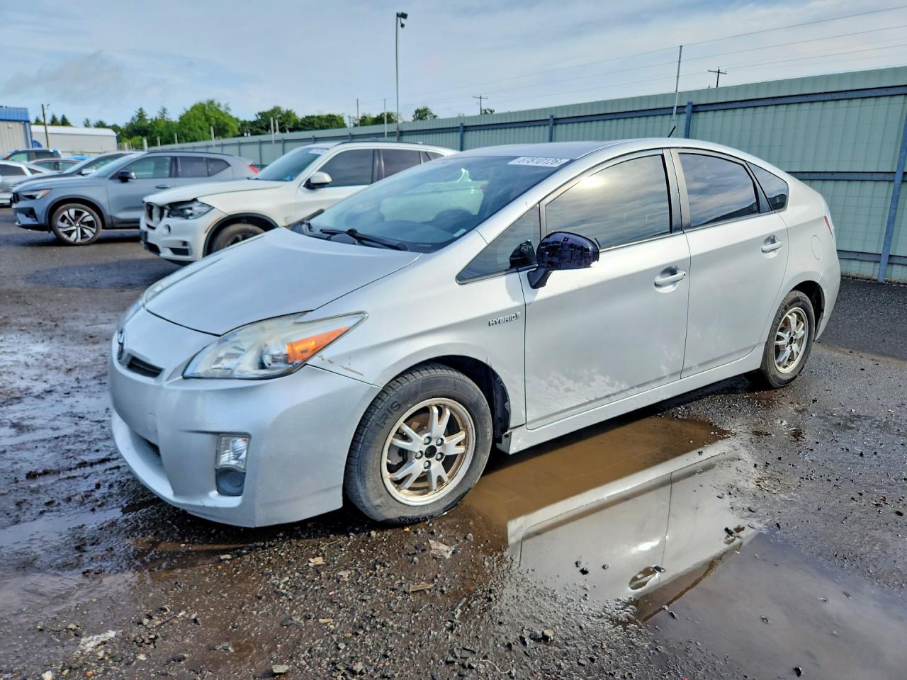 2011 TOYOTA PRIUS THREE | JTDKN3DU8B1417064 | UPCARS