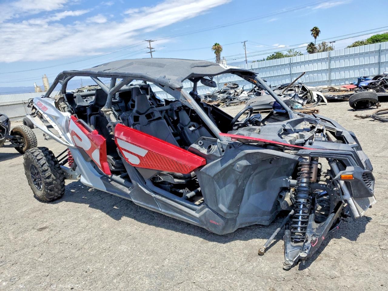 2024 CAN-AM SIDEBYSIDE UTILITY VEHICLE | 3JBVKAY28RE000301 | UPCARS