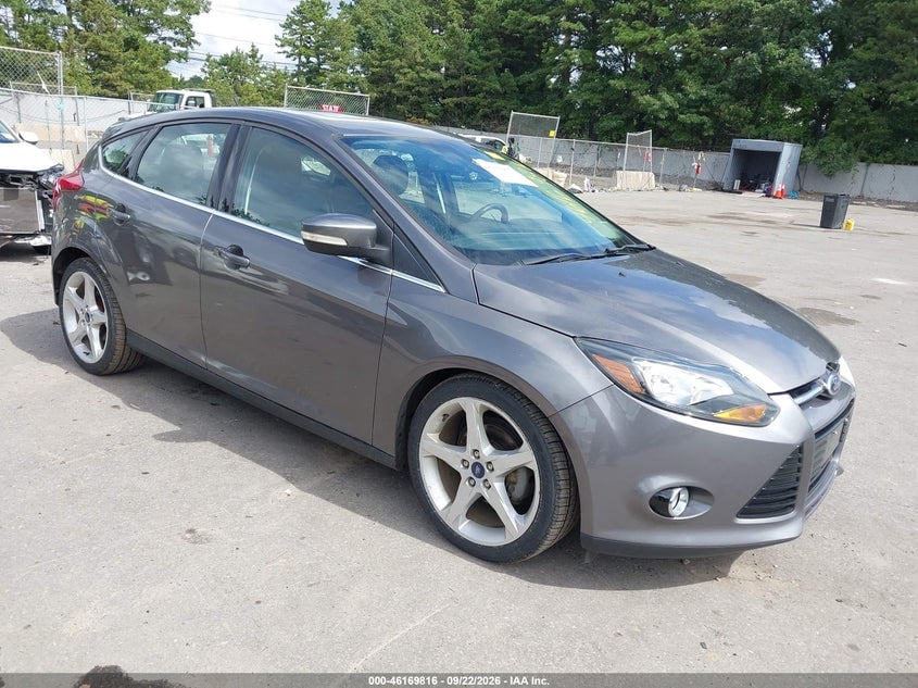 2012 FORD FOCUS TITANIUM | 1FAHP3N28CL460395 | UPCARS