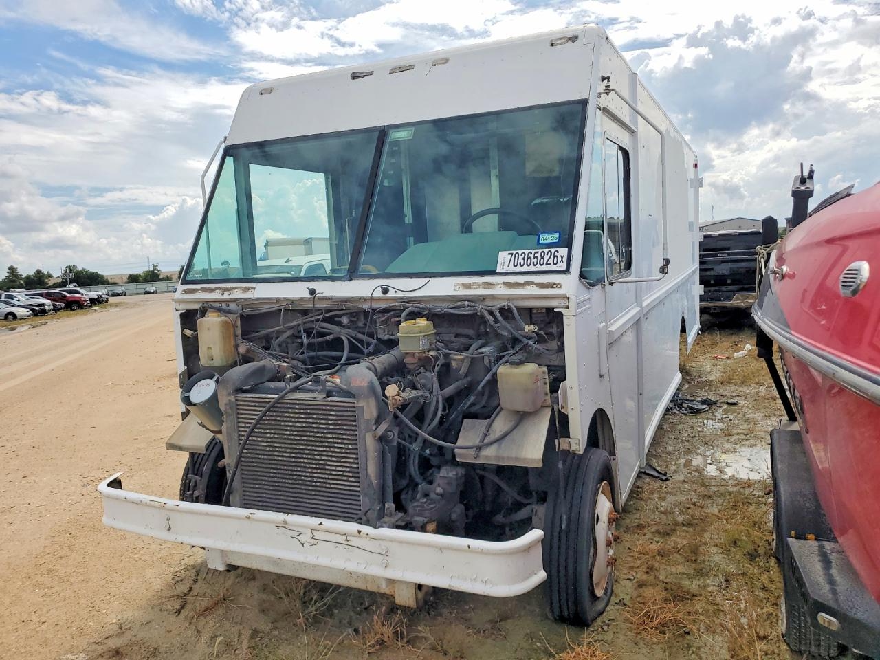 2001 FREIGHTLINER ALL OTHER MT45G CHASSIS DELIVERY TRUCK | 4UZAANBW91CJ66920 | UPCARS