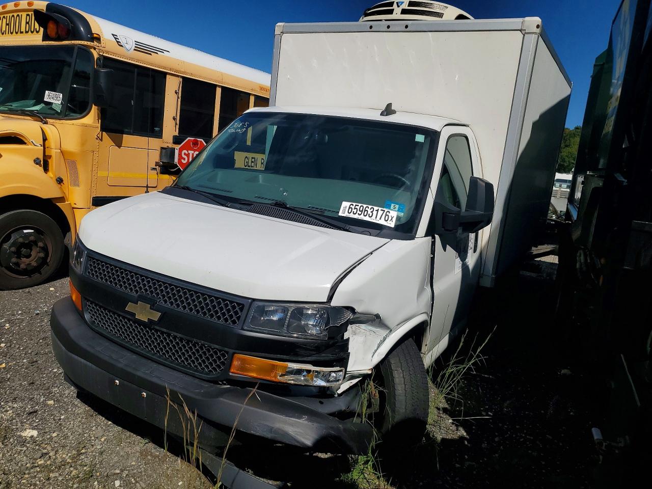 2021 CHEVROLET EXPRESS G3 - REFRIGERATED DELIVERY TRUCK | 1GB0GRFP4M1171892 | UPCARS