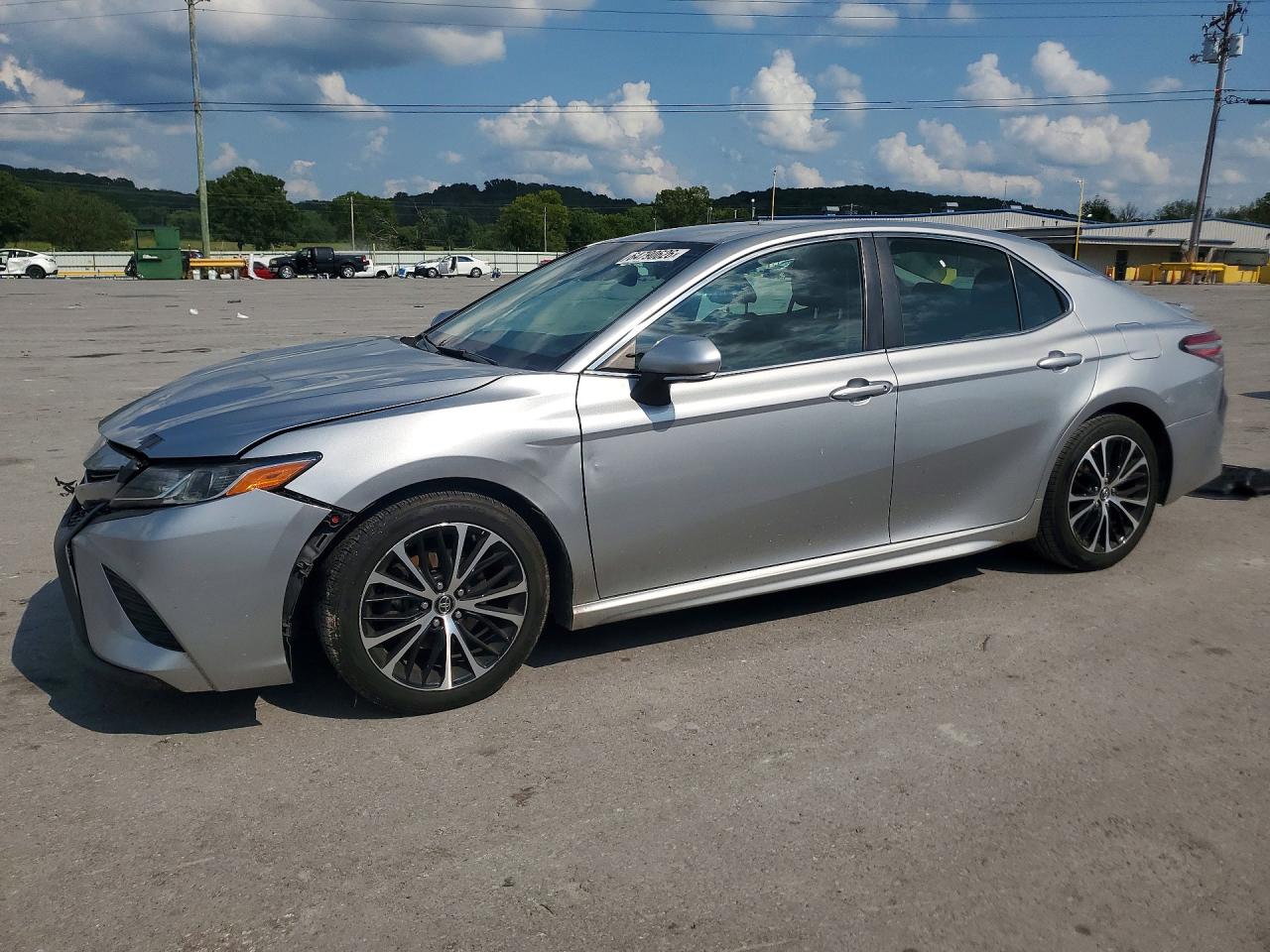 2018 TOYOTA CAMRY SE | 4T1B11HK1JU661530 | UPCARS