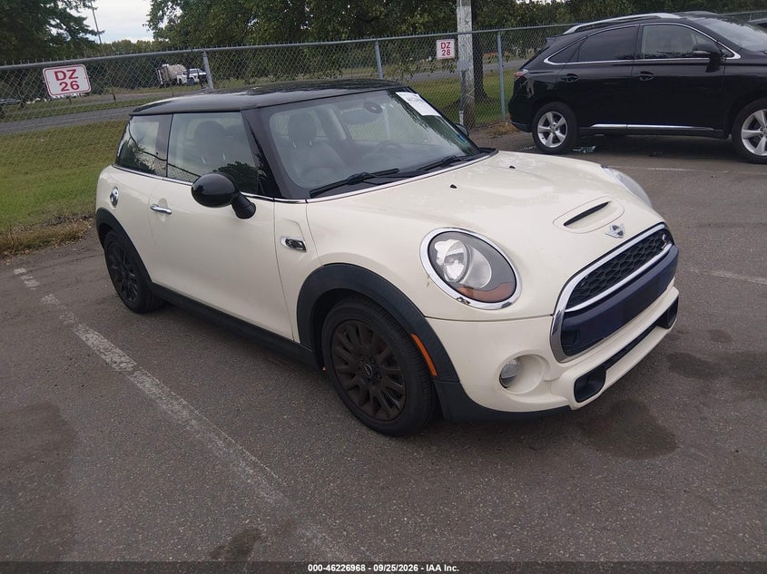 2014 MINI HARDTOP COOPER S | WMWXM7C51ET969635 | UPCARS