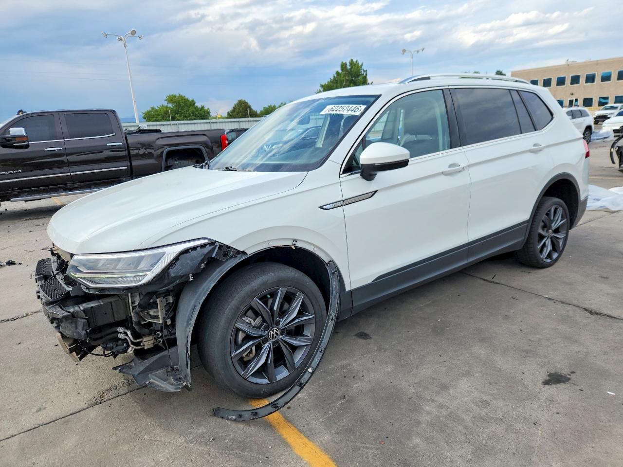 2022 VOLKSWAGEN TIGUAN SE | 3VV2B7AX2NM075375 | UPCARS