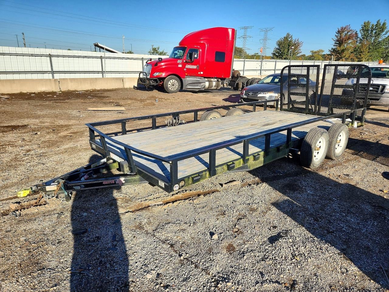 2016 PJ UNKNOWN UTILITY TRAILER | 3CVU81821G2551316 | UPCARS