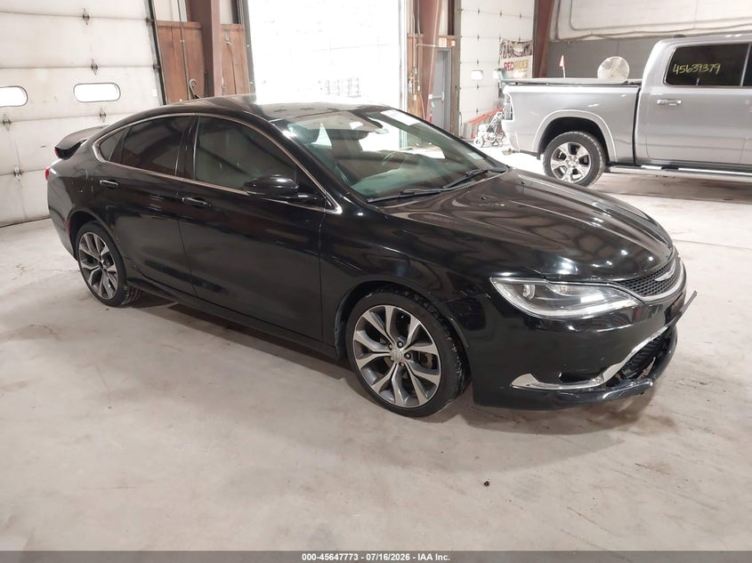 2015 CHRYSLER 200 C | 1C3CCCCG2FN581094 | UPCARS