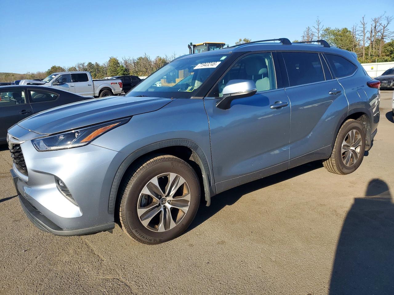 2021 TOYOTA HIGHLANDER XLE | 5TDGZRBHXMS146176 | UPCARS