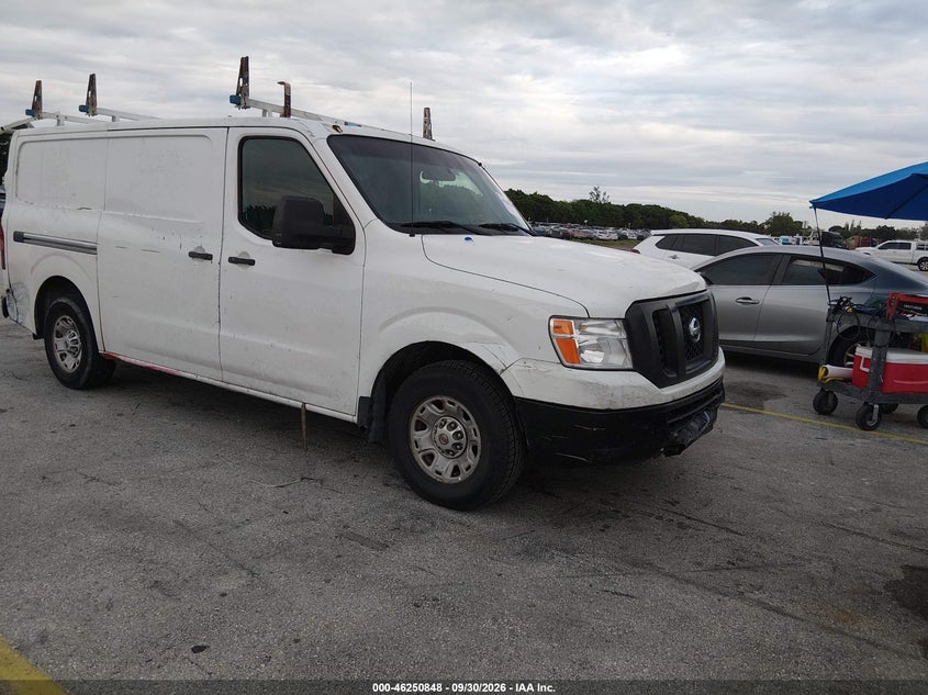 2015 NISSAN NV CARGO NV2500 HD SV V6 | 1N6BF0KY7FN808011 | UPCARS