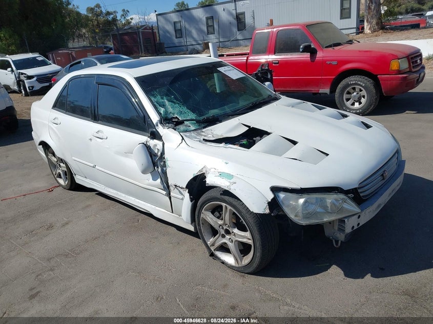 2002 LEXUS IS 300 | JTHBD192X20058285 | UPCARS