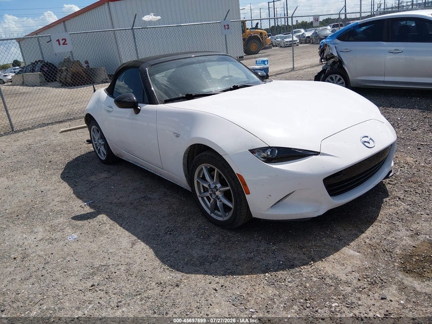2017 MAZDA MX-5 MIATA SPORT | JM1NDAB76H0123890 | UPCARS