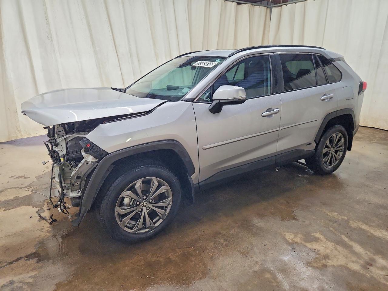 2024 TOYOTA RAV4 XLE PREMIUM | 2T3B6RFV9RW082351 | UPCARS