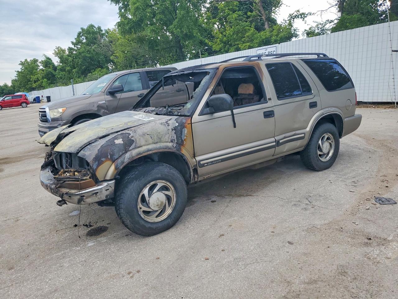 2001 CHEVROLET BLAZER | 1GNDT13W51K253116 | UPCARS