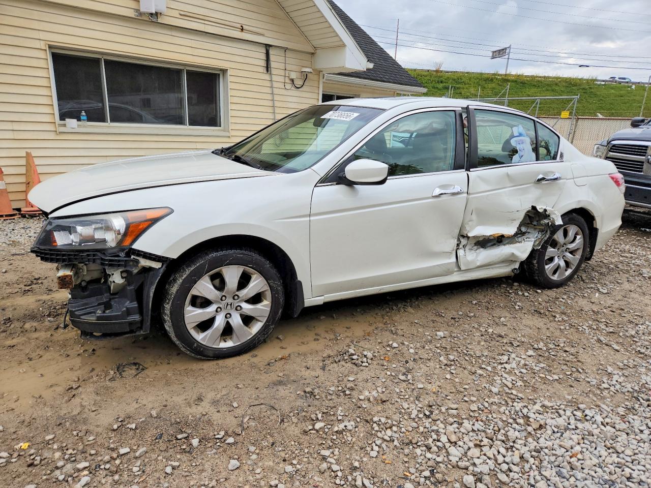 2008 HONDA ACCORD EXL | 1HGCP368X8A012610 | UPCARS