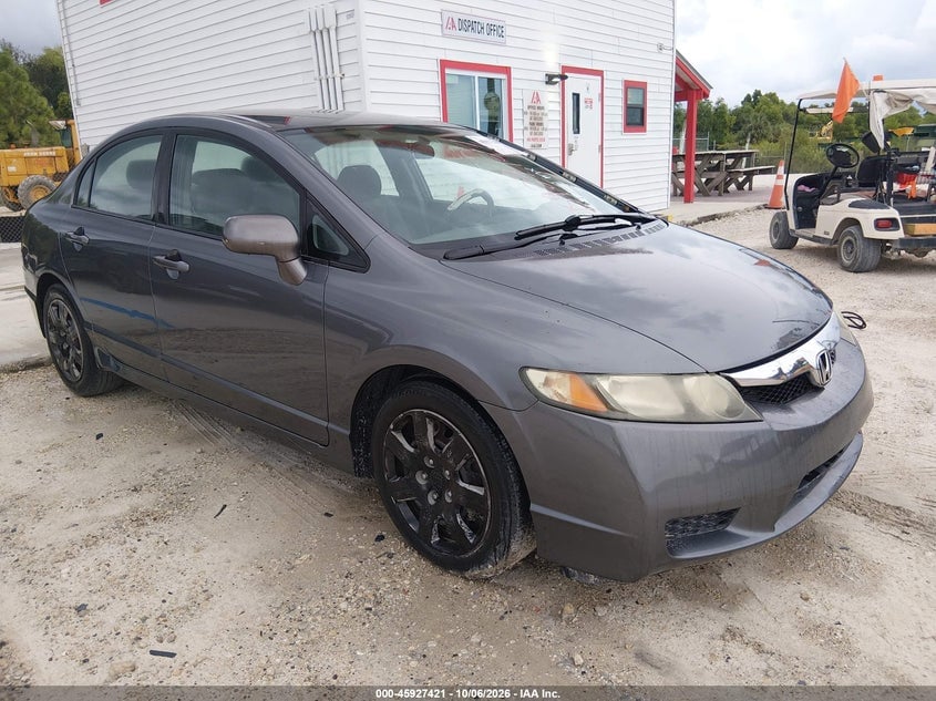 2011 HONDA CIVIC LX | 19XFA1F51BE008781 | UPCARS