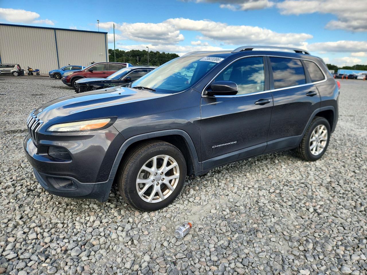 2016 JEEP GRAND CHER LATITUDE | 1C4PJLCS6GW217439 | UPCARS