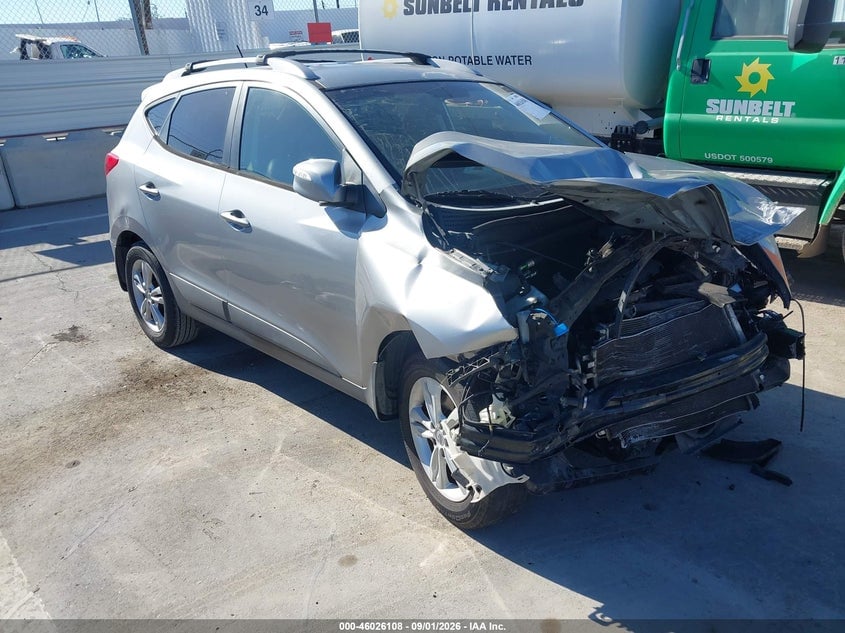 2012 HYUNDAI TUCSON GLS | KM8JU3AC0CU360297 | UPCARS
