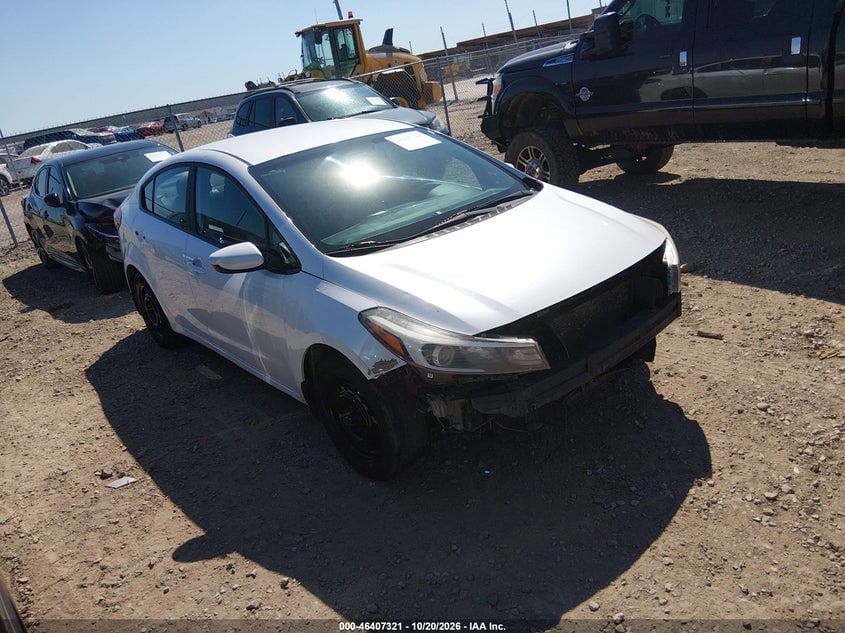 2017 KIA FORTE LX | 3KPFL4A73HE067456 | UPCARS