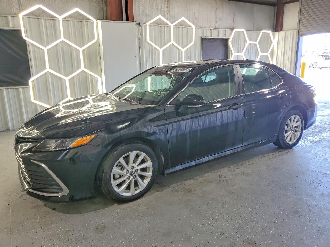 2024 TOYOTA CAMRY LE | 4T1R11AKXRU910847 | UPCARS