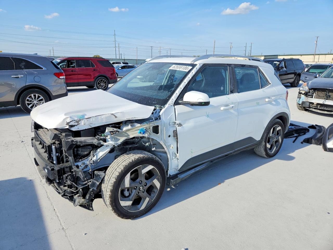 2026 HYUNDAI VENUE SEL | KMHRC8A3XTU436515 | UPCARS