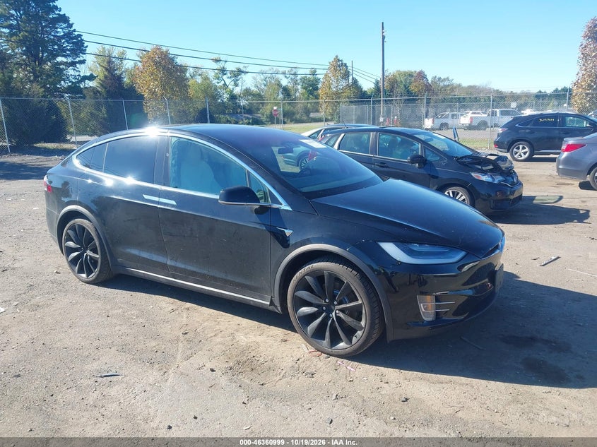 2020 TESLA MODEL X LONG RANGE DUAL MOTOR ALL-WHEEL DRIVE/LONG RANGE PLUS DUAL MOTOR ALL-WHEEL DRIVE | 5YJXCAE20LF262662 | UPCARS