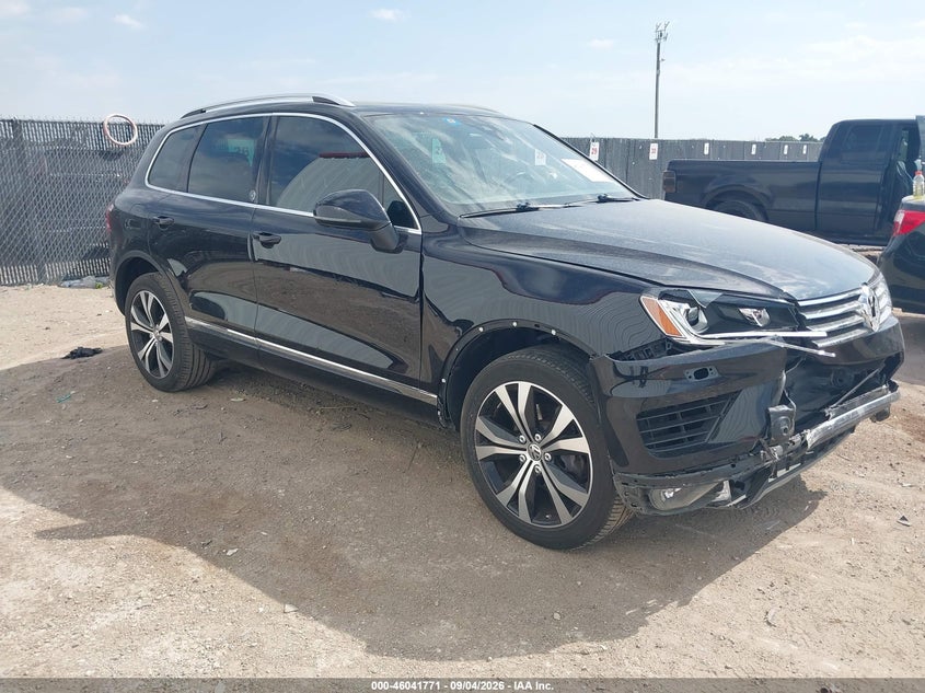 2017 VOLKSWAGEN TOUAREG V6 WOLFSBURG EDITION | WVGRF7BP5HD004845 | UPCARS