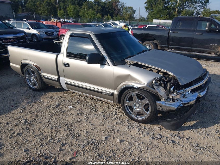 2000 CHEVROLET S-10 LS | 1GCCS1440YK161975 | UPCARS