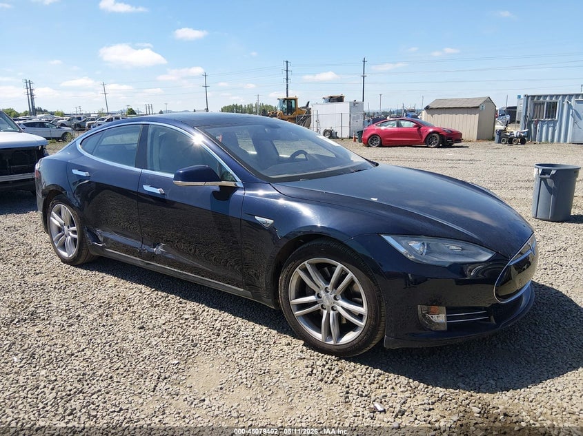 2014 TESLA MODEL S P85 | 5YJSA1H14EFP31998 | UPCARS