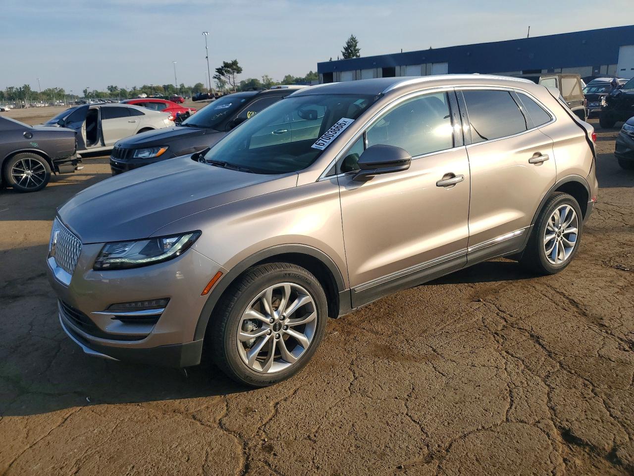2019 LINCOLN MKC SELECT | 5LMCJ2C97KUL09890 | UPCARS