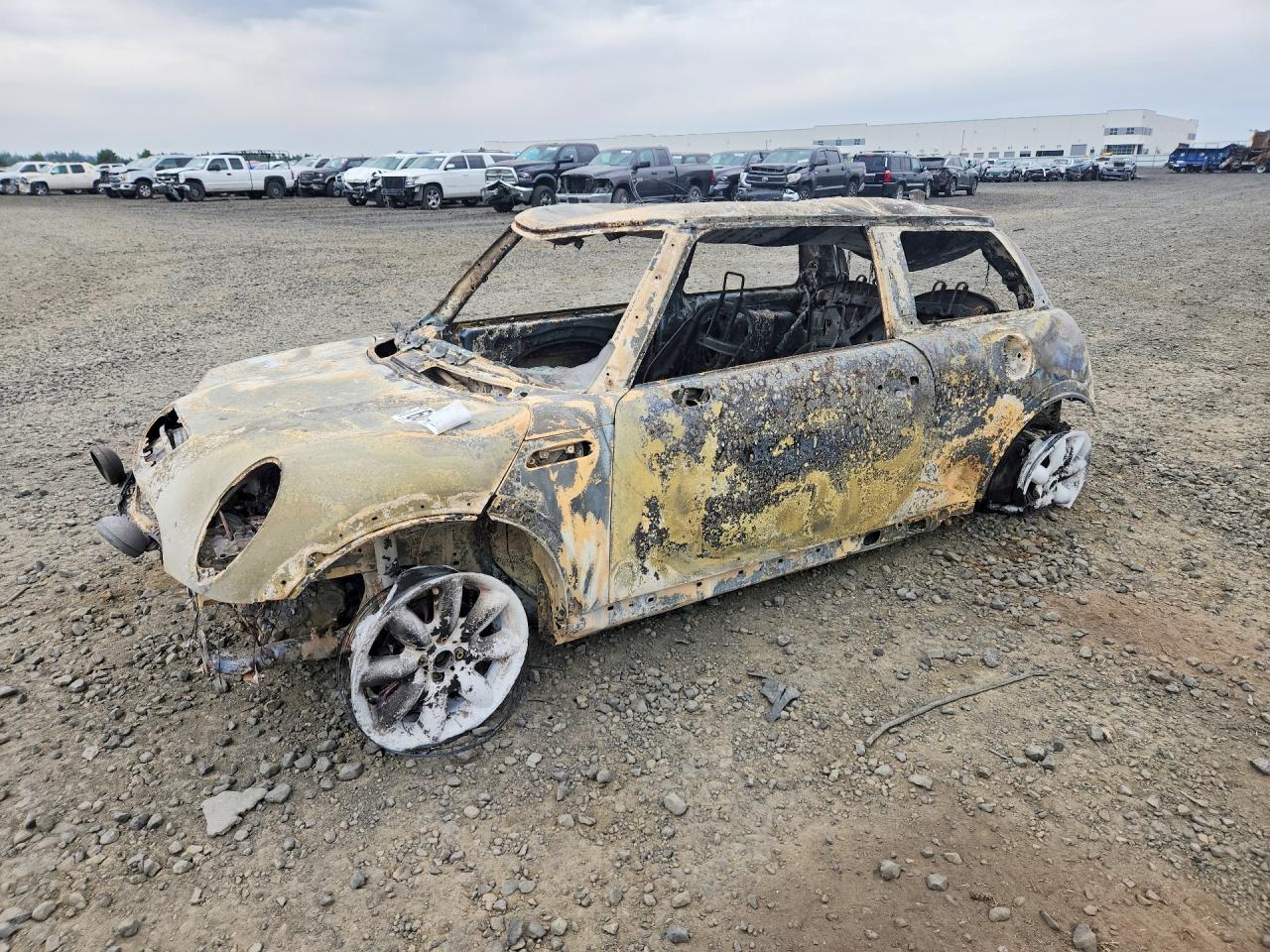 2002 MINI COOPER S | WMWRE33472TD53975 | UPCARS