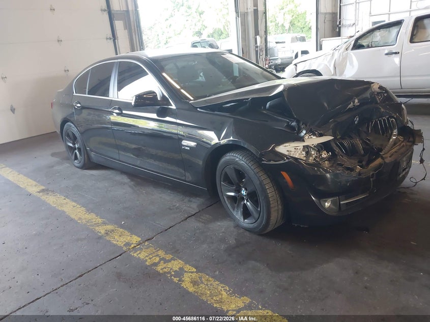 2012 BMW 528I XDRIVE | WBAXH5C55CDW10644 | UPCARS