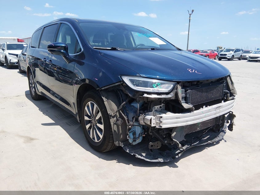 2022 CHRYSLER PACIFICA HYBRID TOURING L | 2C4RC1L72NR196601 | UPCARS