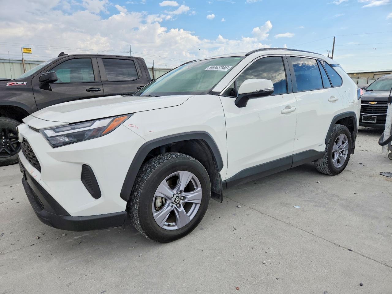 2025 TOYOTA RAV4 XLE | JTMRWRFV6SD276739 | UPCARS