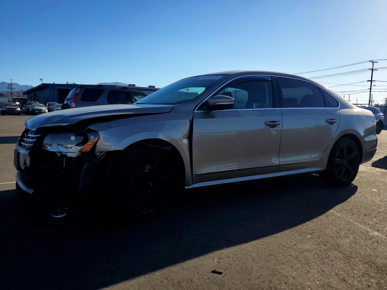 2015 VOLKSWAGEN PASSAT SE | 1VWBV7A3XFC038433 | UPCARS