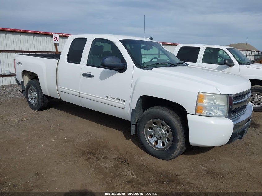 2011 CHEVROLET SILVERADO 1500 LS | 1GCRKREA1BZ255049 | UPCARS